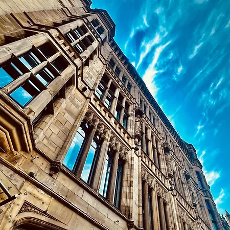 Perfect Party For Nye, Complimentary Bubbles & Late Checkout Leeds (West Yorkshire)